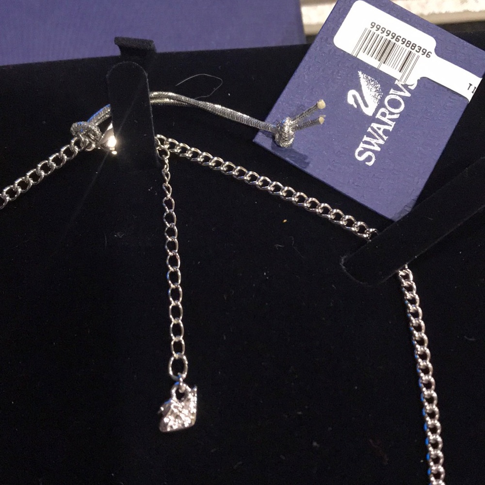 Necklace - Picture 3 of 8